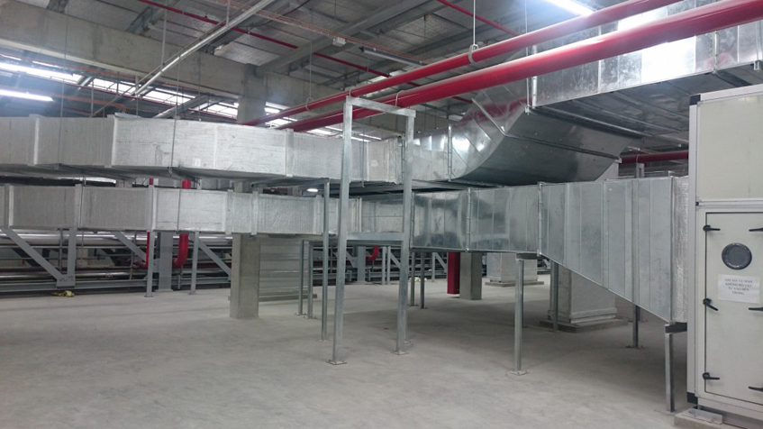 Thăm quan  hệ thống ống gió nhà máy Nestle